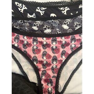 Morvia 3pk Black lace trim goth Skater Emo panties Biker M Skulls, Bones Roses